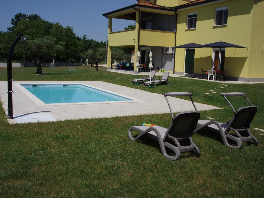 פורץ Villanova Apartments חדר תמונה