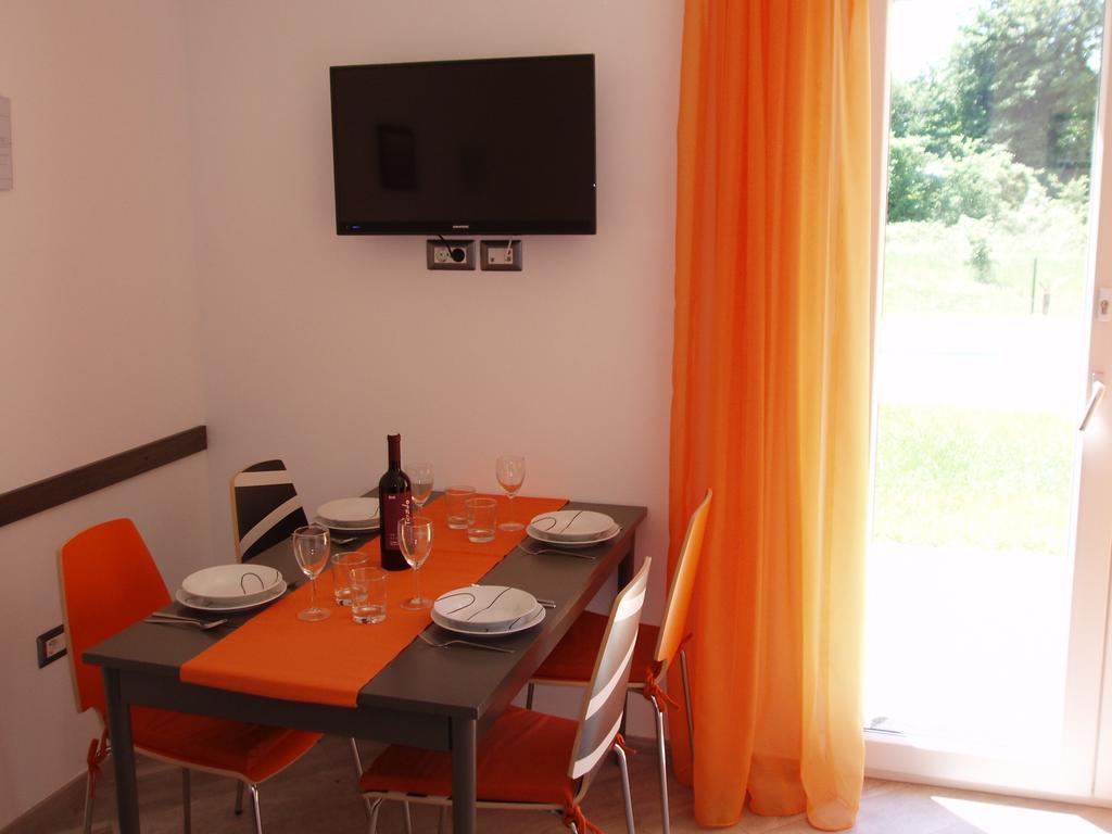 פורץ Villanova Apartments חדר תמונה